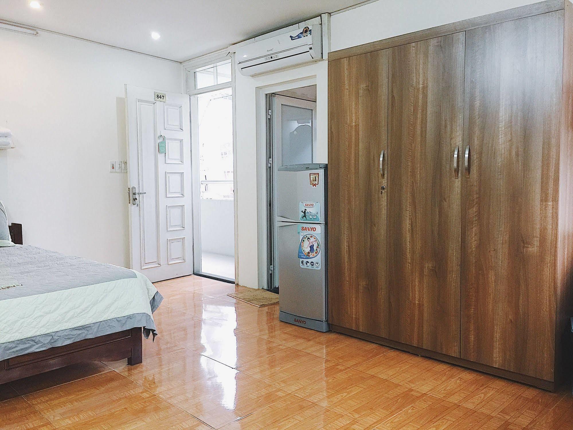 V-Studio Apartment 2 Hanoi Luaran gambar