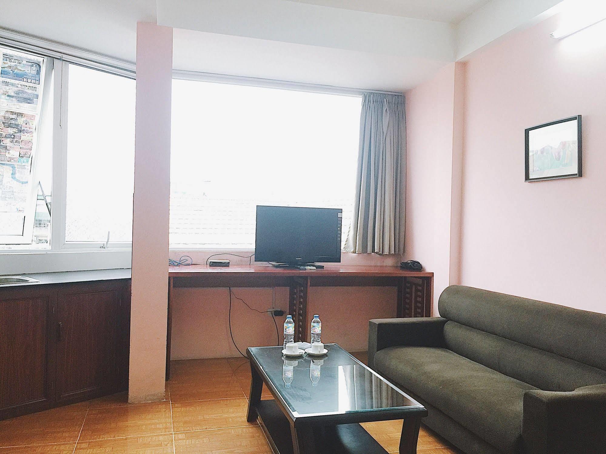 V-Studio Apartment 2 Hanoi Luaran gambar