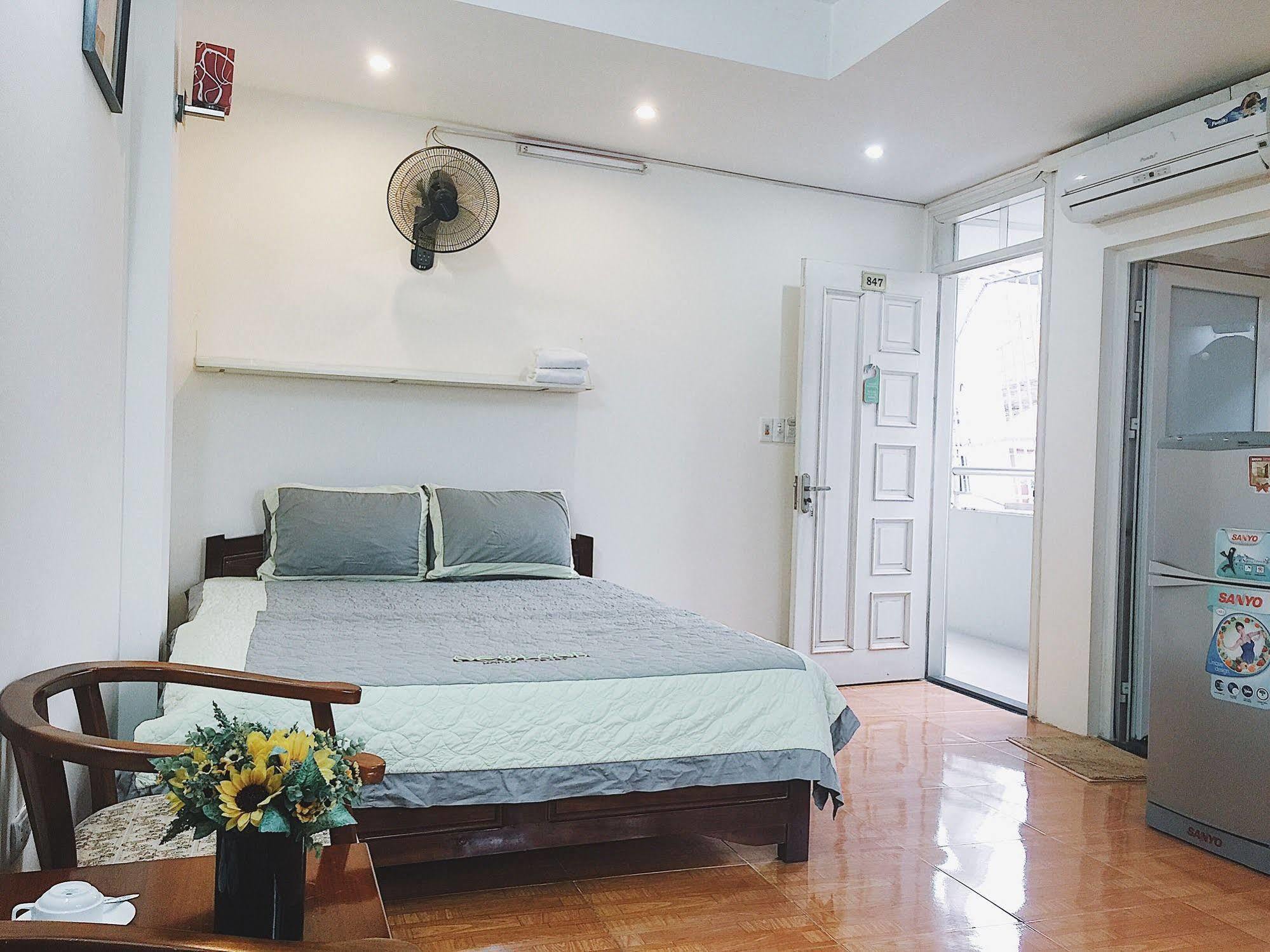 V-Studio Apartment 2 Hanoi Luaran gambar