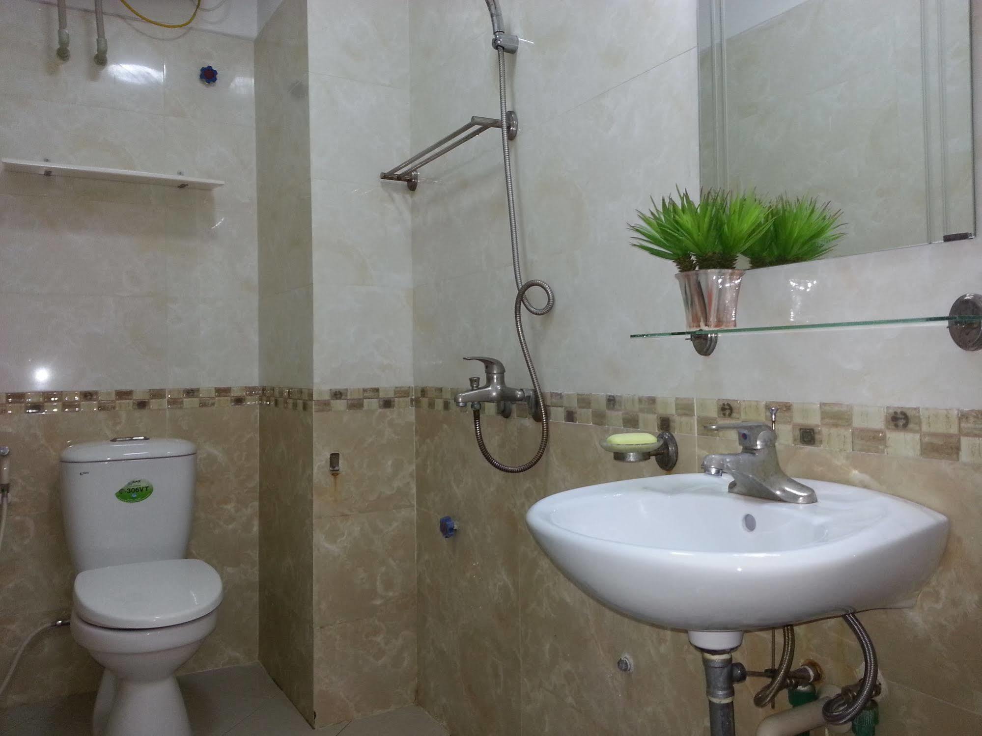 V-Studio Apartment 2 Hanoi Luaran gambar